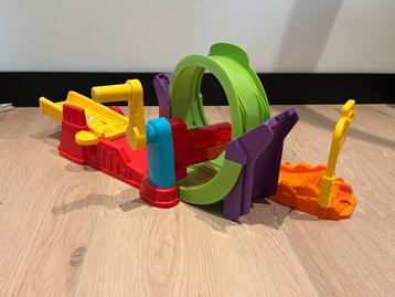 VTech Toet Toet Auto's Race & Stunt Loopingbaan beschikbaar voor biedingen
