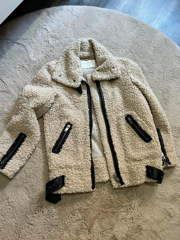 Zara Teddy Jas beschikbaar voor biedingen