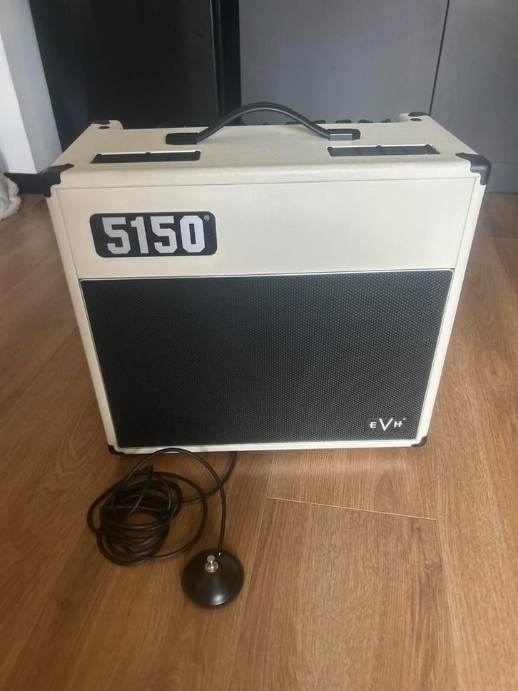 EVH 5150 iconic 15w buizenversterker, Muziek en Instrumenten, Versterkers | Bas en Gitaar, Zo goed als nieuw, Minder dan 50 watt