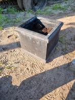 Bloembak (beton) (voor kerstboom) ca 35cm, Tuin en Terras, Bloembakken en Plantenbakken, Ophalen of Verzenden, Rond, Minder dan 30 cm
