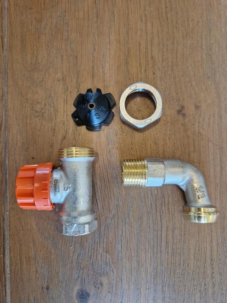 Comap voorinstelbare thermostatische radiatorkraan, Doe-het-zelf en Verbouw, Verwarming en Radiatoren, Nieuw, Overige typen, Minder dan 30 cm