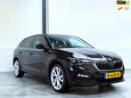 Skoda Scala 1.0 TSI Sport Business|Trekhaak|Pano, Auto's, Skoda, Scala, Gebruikt, Zwart, Origineel Nederlands