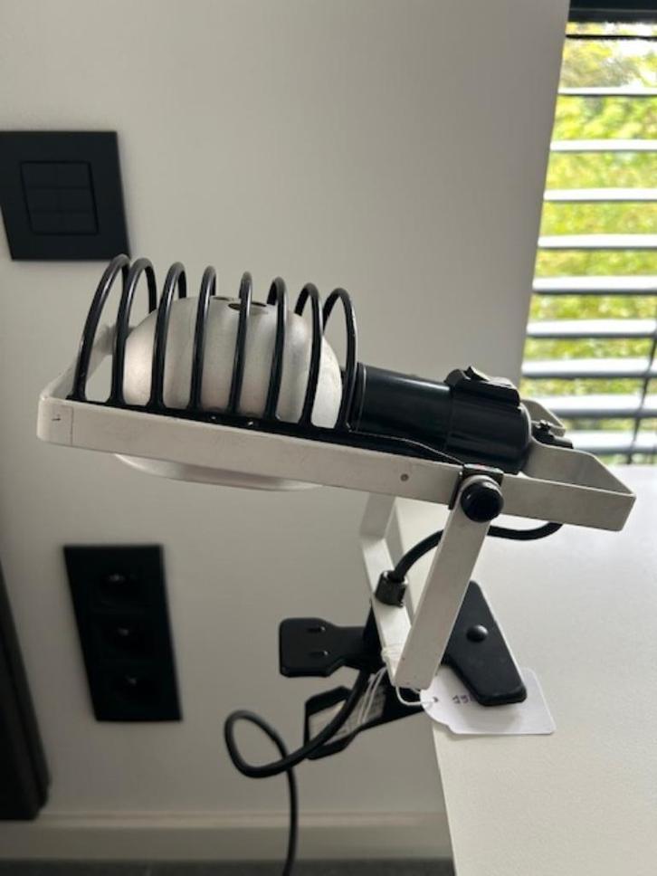 Artemide Sintesi pinza, Huis en Inrichting, Lampen | Tafellampen, Gebruikt, Minder dan 50 cm, Kunststof, Metaal, Ophalen of Verzenden