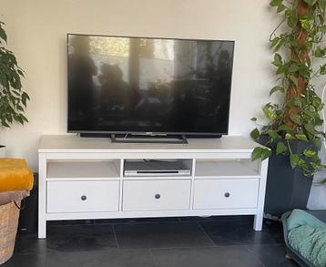 Ikea Hemnes tv meubel beschikbaar voor biedingen
