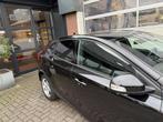 Volvo V40 2.0 D2 TH/NAVI *INCL BEURT EN NIEUWE APK*, Auto's, Voorwielaandrijving, Stof, Gebruikt, Euro 6