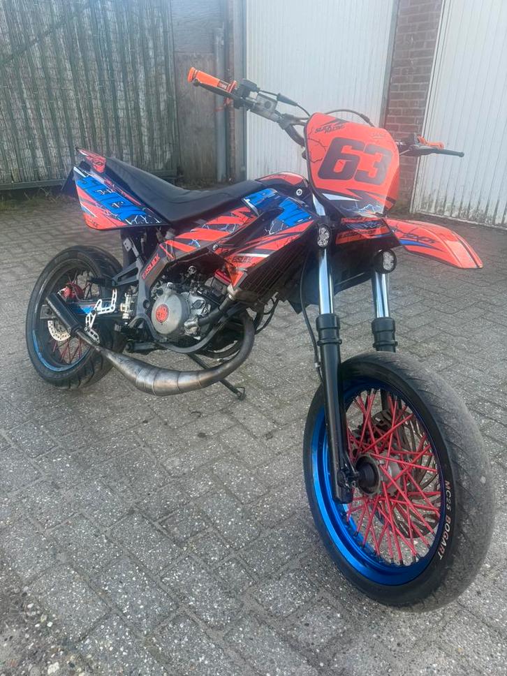 Derbi drd racing winter project, Fietsen en Brommers, Brommers | Derbi, Gebruikt, Maximaal 45 km/u, Ophalen of Verzenden