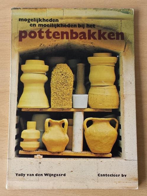 Pottenbakken - Yolly van den Wijngaard - 1977, Hobby en Vrije tijd, Pottenbakken, Gebruikt, Ophalen of Verzenden