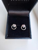 Oorknopjes, Overige materialen, Overige kleuren, Ophalen of Verzenden, Zo goed als nieuw