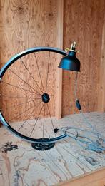 Fietswiel tafellamp Wheellight, Ophalen, Zo goed als nieuw, Minder dan 50 cm
