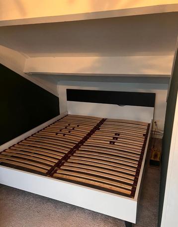 TK 2 pers bed ombouw/frame zgan 160 x 200 excl lattenbodems 
