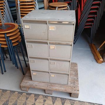 Vintage ladekast / ladeblokken 4 componenten  beschikbaar voor biedingen