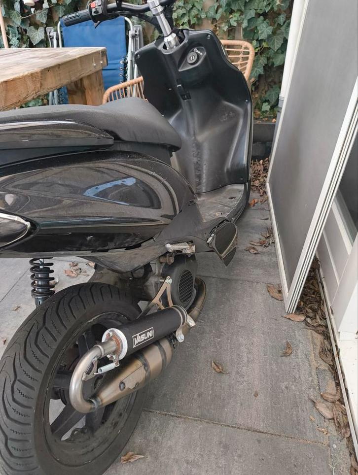 Yamaha Jog R 70cc (OOK TE RUIL!!), Fietsen en Brommers, Scooters | Yamaha, Gebruikt, JogR of RR, Maximaal 45 km/u, Benzine, Ophalen