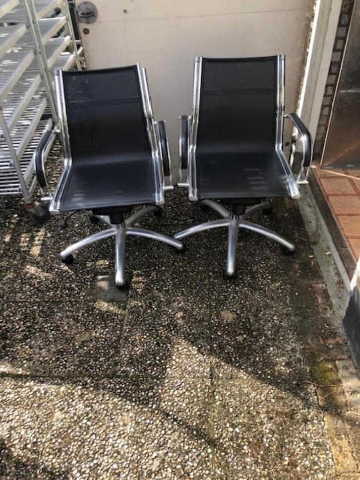2 Zitland vergaderstoelen, Huis en Inrichting, Stoelen, Gebruikt, Vijf, Zes of meer stoelen, Bruin, Ophalen