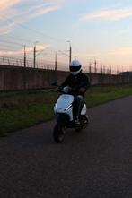 Piaggio zip 4t 50cc 2012, Fietsen en Brommers, Brommeronderdelen | Scooters, Ophalen, Zo goed als nieuw