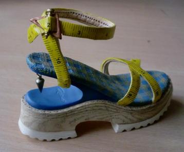 Vintage Just The Right Shoe 25115 CUSTOM MADE verzamelschoen beschikbaar voor biedingen