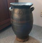 grote oude bruine stenen pot met 2 handvatten, vloervaas, Ophalen