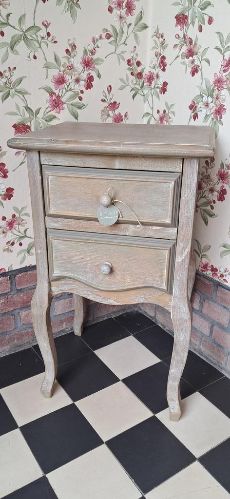 Leuk landelijk nachtkastje lade beige grijs, Huis en Inrichting, Slaapkamer | Nachtkastjes, Gebruikt, 55 tot 70 cm, Minder dan 45 cm