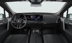 BMW iX xDrive60 M Sportpakket | M Sportpakket Pro | Comfort, Auto's, Automaat, Stof, Wit, 2480 kg