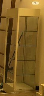 2 stuks vitrinekast, Ophalen, Gebruikt