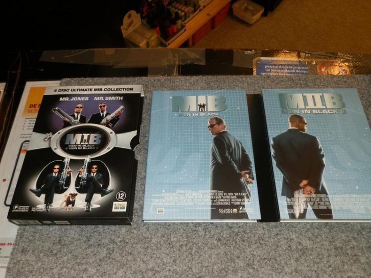 Dvd box MIB collection ultimate nieuw, Cd's en Dvd's, Dvd's | Actie, Zo goed als nieuw, Actie, Boxset, Vanaf 12 jaar, Ophalen of Verzenden