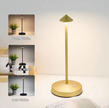 Draadloze metalen USB oplaadbare LED tafellamp (goud) beschikbaar voor biedingen