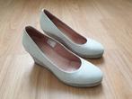 Via Vai sleehak schoenen, beige/wit, maat 40, Kleding | Dames, Schoenen, Via Vai, Pumps, Wit, Nieuw