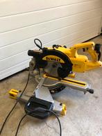 Nette de walt afkortzaag, Doe-het-zelf en Verbouw, Ophalen of Verzenden, Zo goed als nieuw, 1200 watt of meer, Afkortzaag