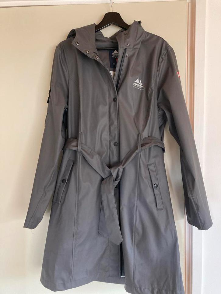 Nordberg Regenjas Grijs - Maat 46/48 (xxl/XL), Kleding | Dames, Jassen | Zomer, Zo goed als nieuw, Maat 46/48 (XL) of groter, Grijs