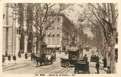 (379-081-011) Nice Avenue de la Victoire, Verzamelen, Ansichtkaarten | Buitenland, Frankrijk, Verzenden