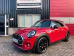 Mini Cooper 3 deurs bj 2019 Navigatie airco 1 JAAR GARANTIE, Voorwielaandrijving, Stof, 4 stoelen, 102 pk