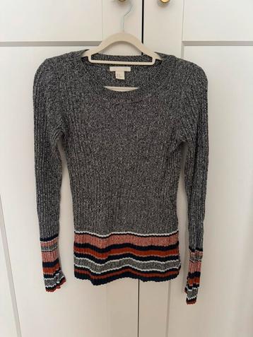 Geribbelde trui van h&m NIEUW beschikbaar voor biedingen