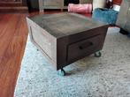 Henders&Hazel Salontafel, Huis en Inrichting, Tafels | Salontafels, 50 tot 100 cm, Zo goed als nieuw, Minder dan 50 cm, Grenenhout