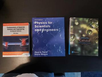 Boeken - Advanced Technology: Calculus / Physics / Materials beschikbaar voor biedingen