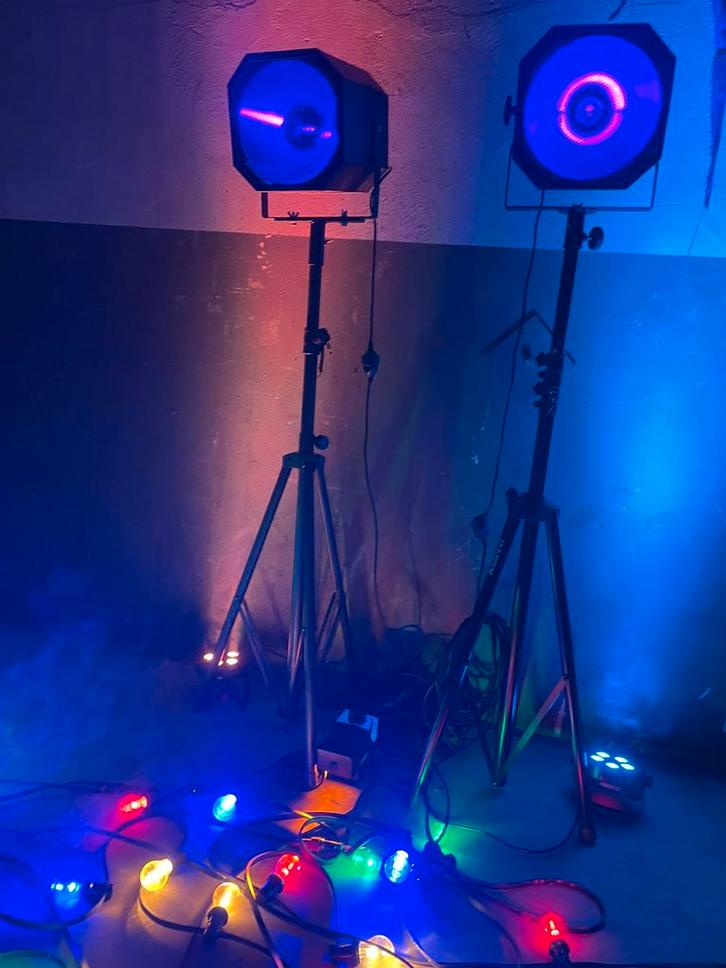 BLACKLIGHT NEONBAK feestset te huur /feest verlichting, Muziek en Instrumenten, Licht en Laser, Zo goed als nieuw, Licht, Ophalen of Verzenden