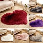 Hartvormig Kleed Tapijt Hart Zwart Rood Wit Grijs Roze Paars, Huis en Inrichting, Stoffering | Tapijten en Kleden, Overige kleuren