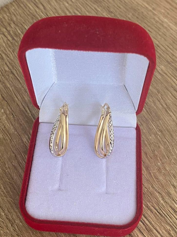 Mooie 14 karaat dames oorbellen m(wit en geel goud), Sieraden, Tassen en Uiterlijk, Oorbellen, Nieuw, Goud, Goud, Ophalen of Verzenden