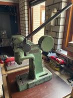 Handpers met kniehefboom, Ophalen, Gebruikt