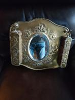 Oude Koperen Halspiegel met Borstels, Antiek en Kunst, Antiek | Spiegels, Ophalen of Verzenden, Overige vormen, Minder dan 50 cm