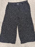 Lange broek zwart bloemetjes maat 46 C&A relaxed wide leg, Kleding | Dames, Zwart, Maat 46/48 (XL) of groter, Ophalen of Verzenden
