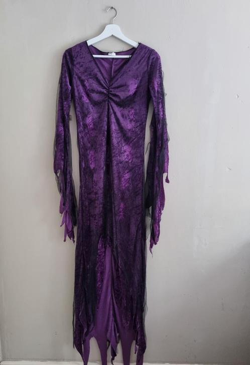 Heksen jurk paars maat M inclusief hoed Halloween, Kleding | Dames, Carnavalskleding en Feestkleding, Zo goed als nieuw, Maat 38/40 (M)