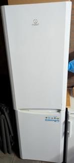 Indesit Koelvriescombinatie BIAA 13P, Witgoed en Apparatuur, Ophalen, Gebruikt, 200 liter of meer, 160 cm of meer