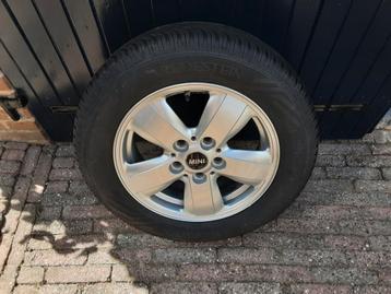 mini cooper  f56 15inch winterset beschikbaar voor biedingen