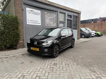 Volkswagen Up! 1.0 high up! parksensor AIRCO cruisecontrol beschikbaar voor biedingen
