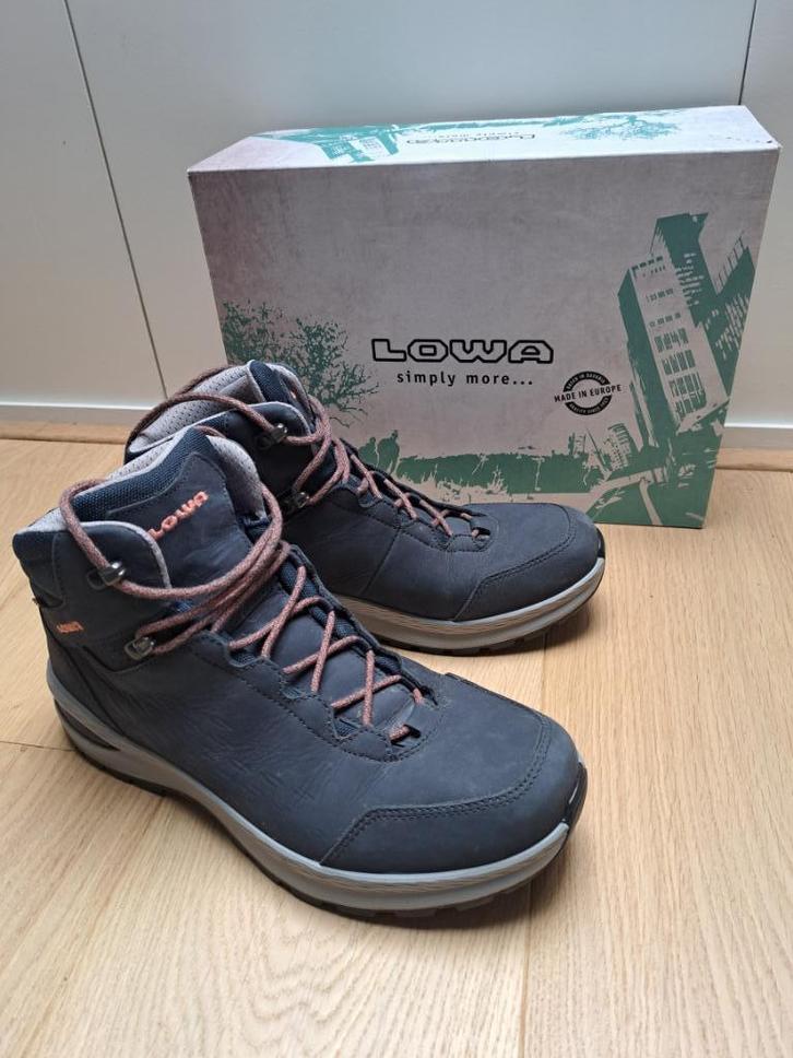 wandelschoenen merk Lowa, Sport en Fitness, Bergsport en Wandelen, Nieuw, Schoenen, Ophalen