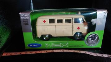 Welly Volkswagen T1 Ambulance Bus - Modelauto beschikbaar voor biedingen