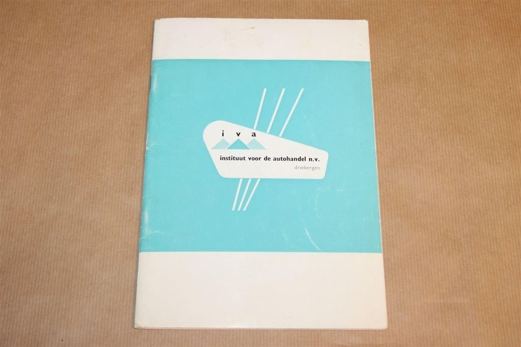 Instituut voor de autohandel - Oude uitgave 1966, Ophalen of Verzenden, Zo goed als nieuw, Algemeen