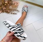 Badslippers maat 36, Ophalen of Verzenden, Nieuw, Slippers