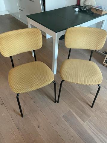 2 eetkamerstoelen van Loods 5