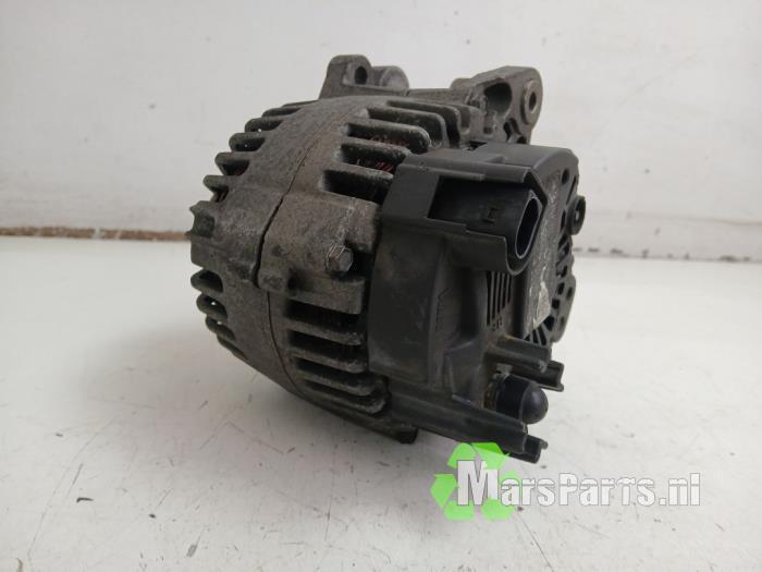 Dynamo van een Volkswagen Touran, Auto-onderdelen, Motor en Toebehoren, Volkswagen, Gebruikt, 3 maanden garantie, Ophalen of Verzenden