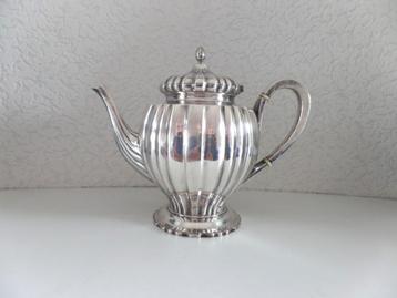 Mooie zware Koffie pot 750 gram  Voorschoten 1925 beschikbaar voor biedingen